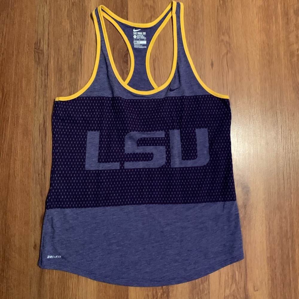 LSU top